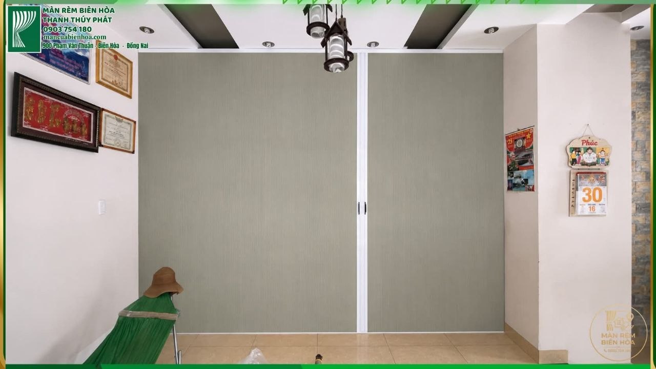 Thi Công Vách Ngăn Cửa Tổ Ong Đẹp Hiện Đại Tại Biên Hòa - Hình 1
